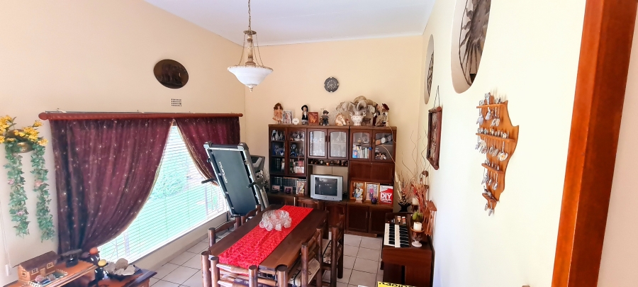 3 Bedroom Property for Sale in Safari Gardens North West